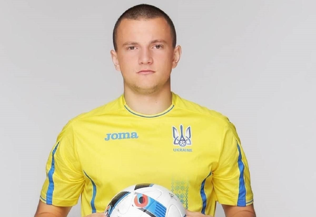 Шевченко може довикликати у збірну України ще одного захисника: відомо ім'я