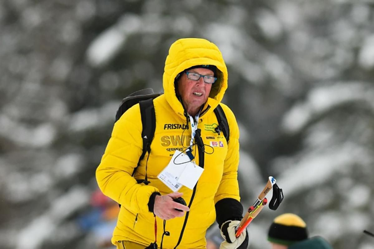 Тренер сборной Швеции по биатлону не выпускает спортсменов из отеля