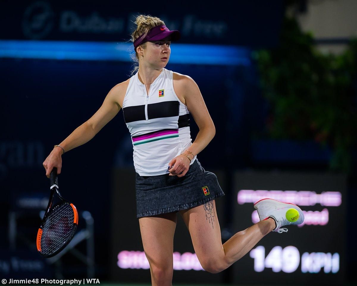 Свитолина не без проблем вышла в 1/8 финала турнира в Индиан-Уэллсе, Козлова проиграла Халеп Свитолина не без проблем вышла в 1/8 финала турнира в Индиан-Уэллсе, Козлова проиграла Халеп