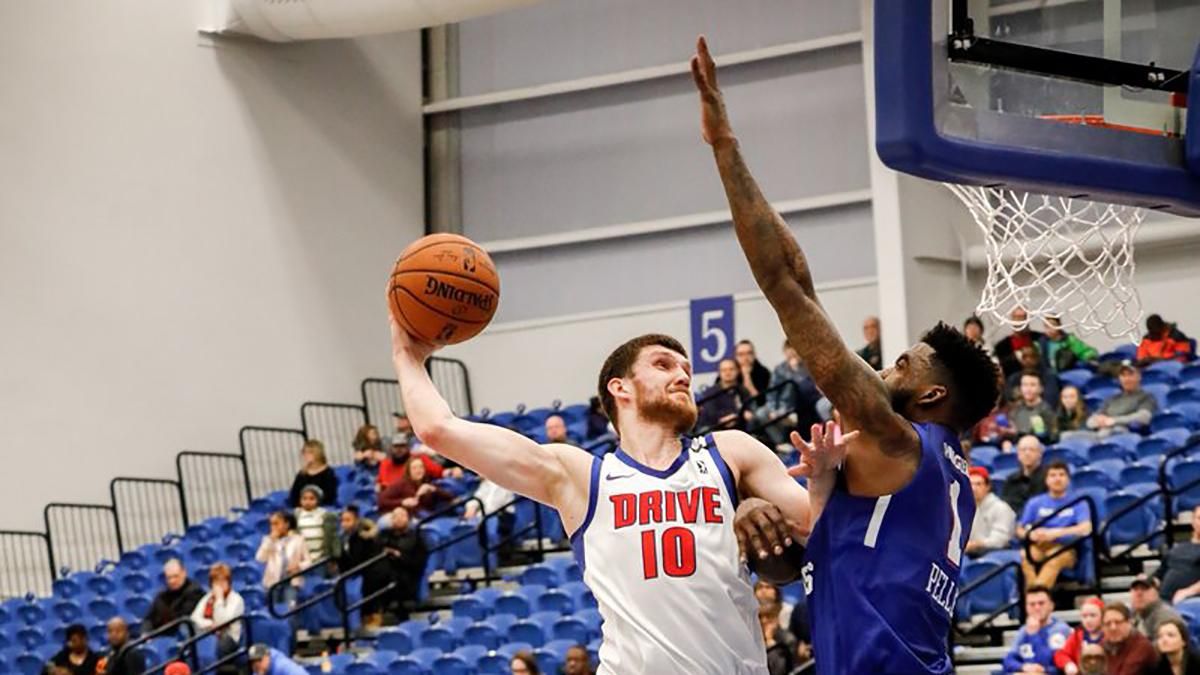 Топ-моменты Святослава Михайлюка за матчи фарм-клуба "Детройта": видео Топ-моменты Святослава Михайлюка за матчи фарм-клуба "Детройта": видео