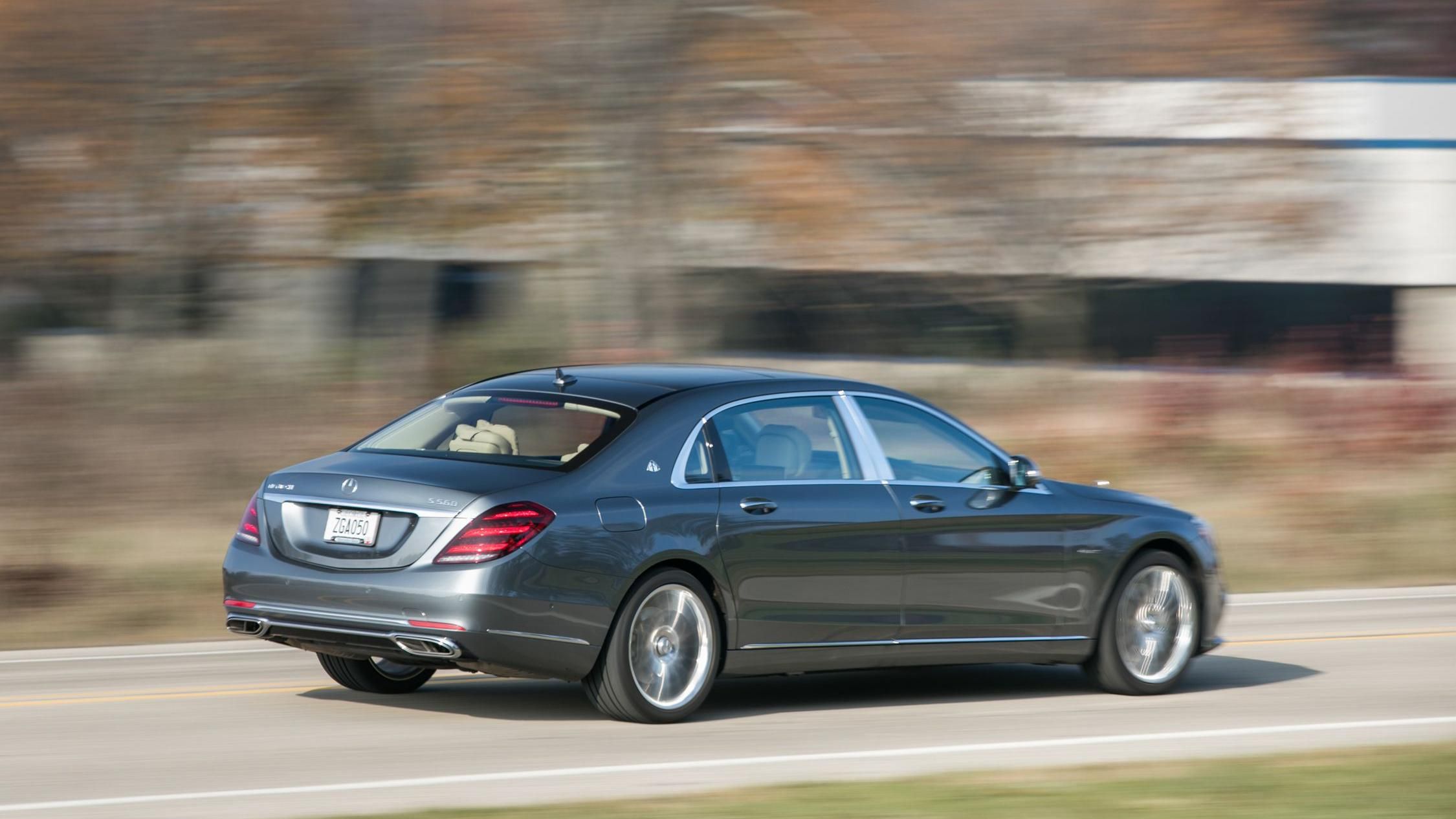 Київське "Динамо" закупило найдорожчі в Україні елітні Mercedes: ціни Київське "Динамо" закупило найдорожчі в Україні елітні Mercedes: ціни