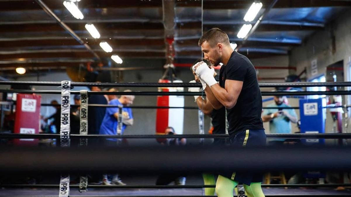 Стала відома вартість квитків на бій Ломаченко – Кролла Стала відома вартість квитків на бій Ломаченко – Кролла