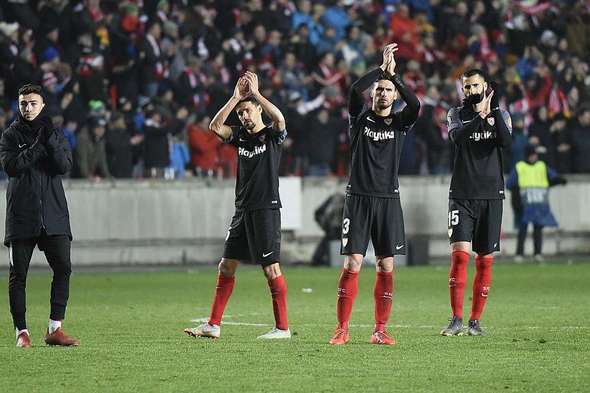 Еще один именитый клуб сменил тренера после сенсационного вылета из еврокубков Еще один именитый клуб сменил тренера после сенсационного вылета из еврокубков