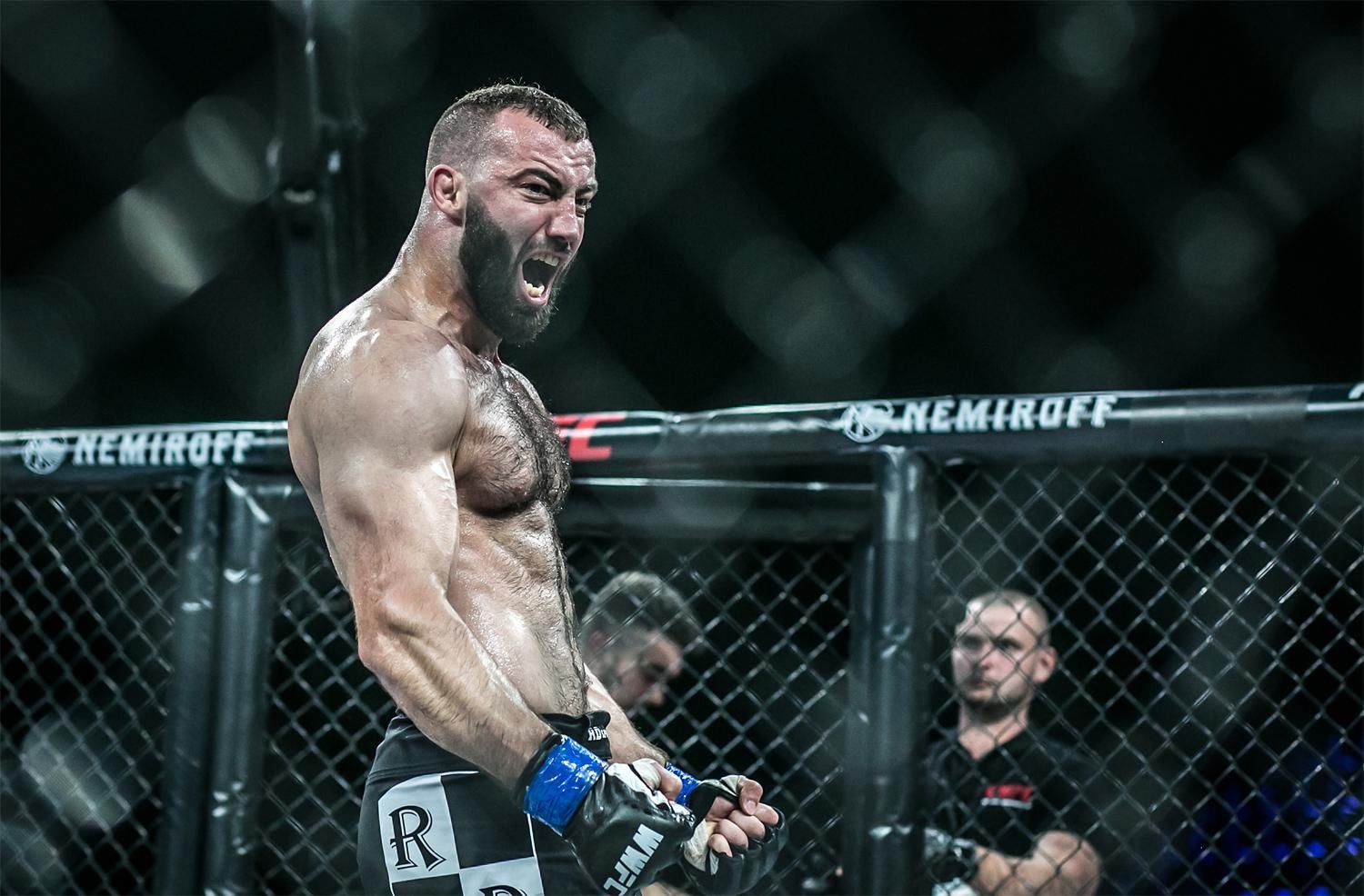 Дебютний бій українця Долідзе в UFC скасовано, його не пустили в Росію