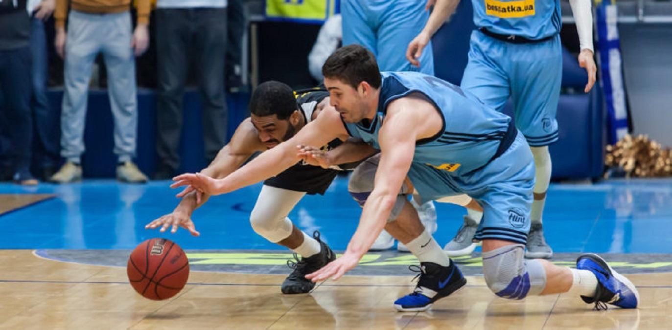 Федерація баскетболу України суворо покарала клуби за дисциплінарні порушення