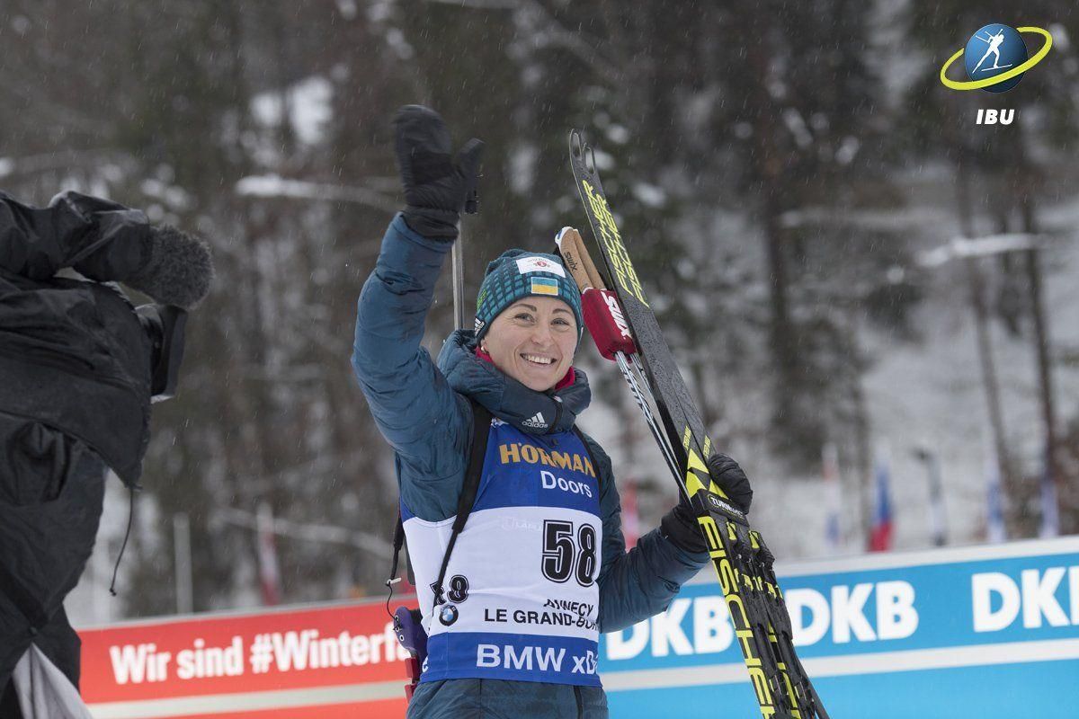 Жіноча збірна України здобула бронзові медалі в естафеті на чемпіонаті світу з біатлону Жіноча збірна України здобула бронзові медалі в естафеті на чемпіонаті світу з біатлону