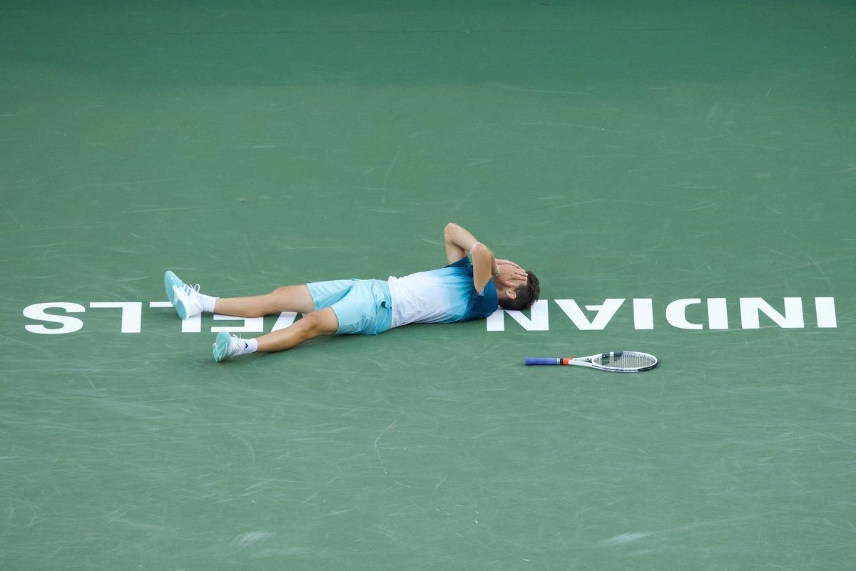 Роджер Федерер сенсаційно не виграв 101-й титул у кар'єрі: відео