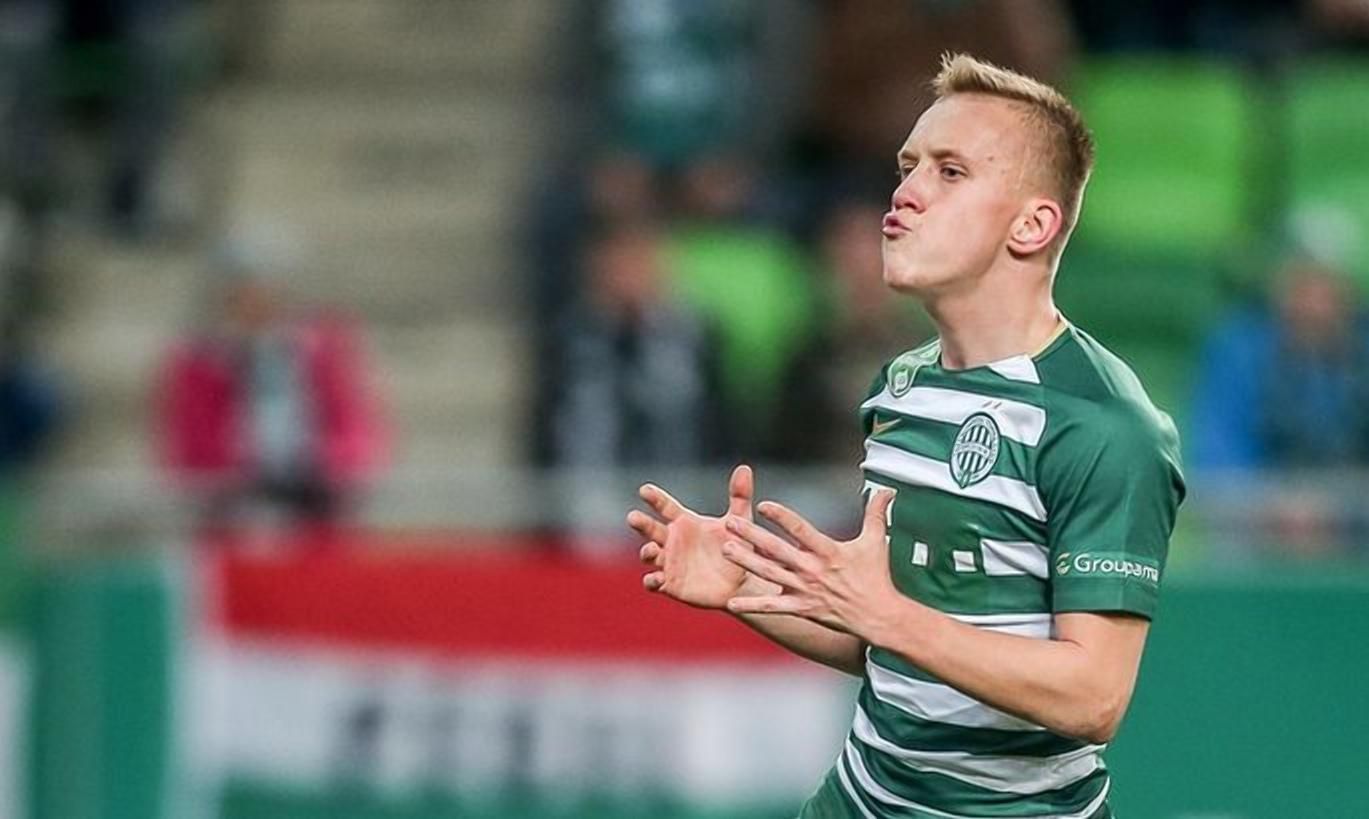 Игрок сборной Украины по футболу впервые станет отцом: фото Игрок сборной Украины по футболу впервые станет отцом: фото