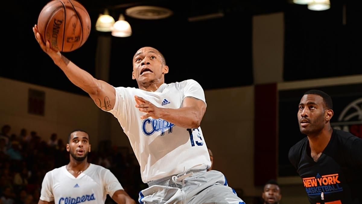 Бывший игрок сборной Украины перебрался в российский чемпионат Бывший игрок сборной Украины перебрался в российский чемпионат