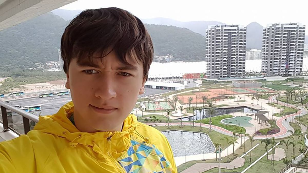 За то, что я выиграл этап Кубка Мира, получил просьбу пописать в ...