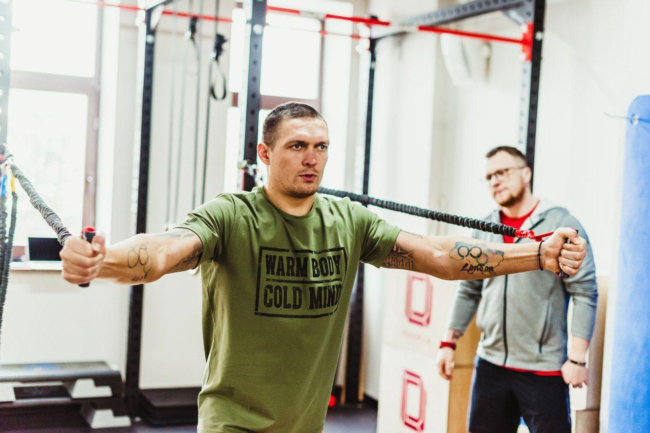 Промоутер підтвердив наступний бій Усика: названо суперника та дату Промоутер підтвердив наступний бій Усика: названо суперника та дату