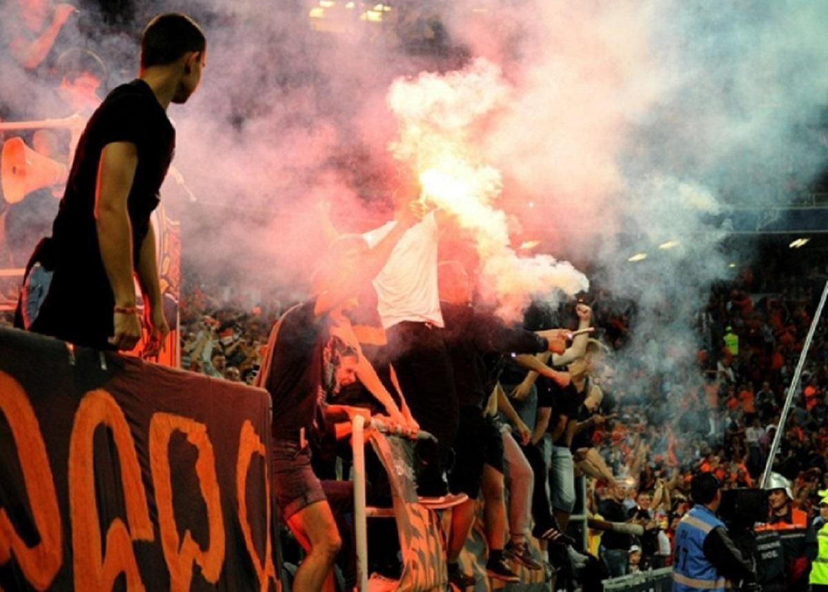 УЕФА строго наказал "Шахтер" за проявление расизма во время матча с "Айнтрахтом"