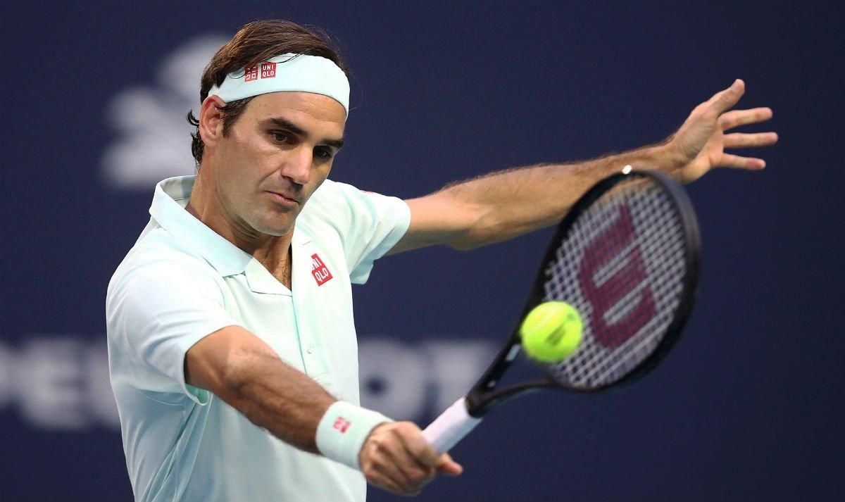 Федерер продемонстрировал невероятную реакцию и выиграл сумасшедший розыгрыш: видео Федерер продемонстрировал невероятную реакцию и выиграл сумасшедший розыгрыш: видео