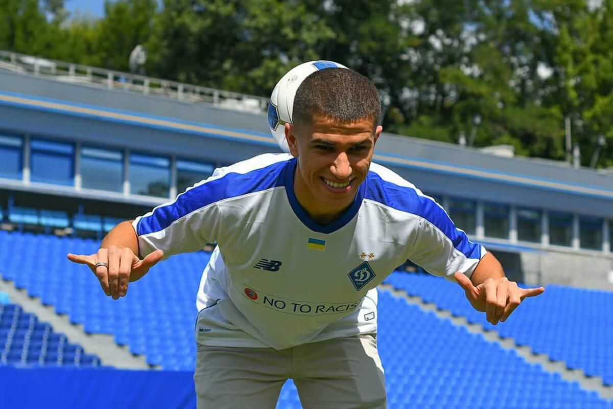 "Динамо" покидает очередной новичок Красникова "Динамо" покидает очередной новичок Красникова