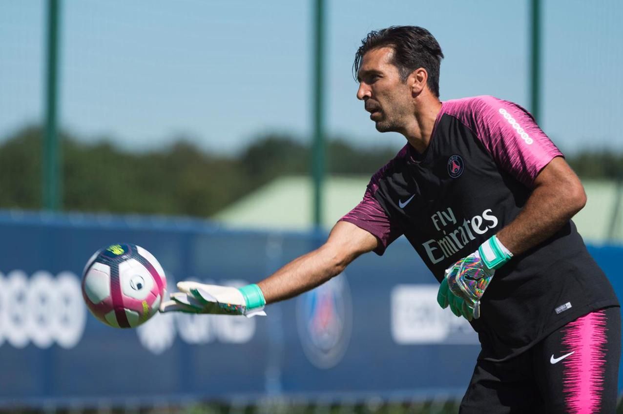 Джанлуїджі Буффон продовжить контракт з ПСЖ Джанлуїджі Буффон продовжить контракт з ПСЖ