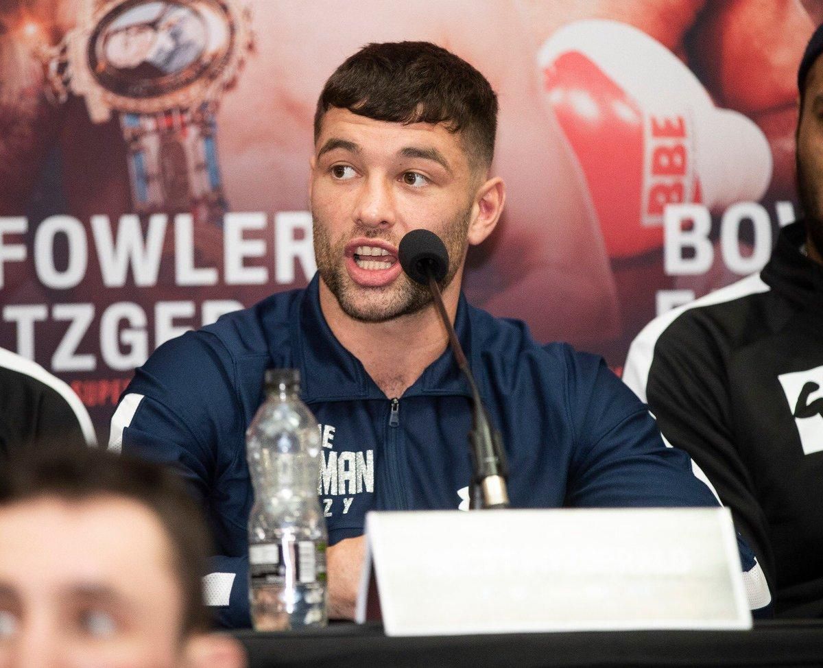 Британский боксер завоевал титул ценой двух больших синяков под глазами: фото Британский боксер завоевал титул ценой двух больших синяков под глазами: фото