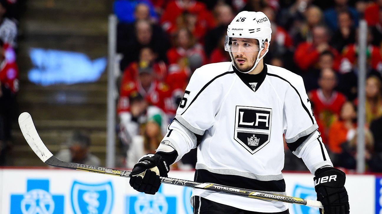 Російського хокеїста дискваліфікували на цілий сезон в НХЛ Російського хокеїста дискваліфікували на цілий сезон в НХЛ