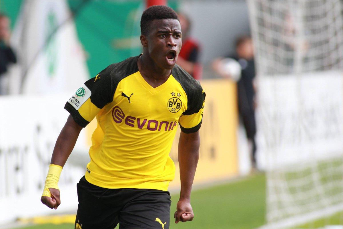 Nike подписал контракт с 14-летним футболистом на 10 миллионов евро