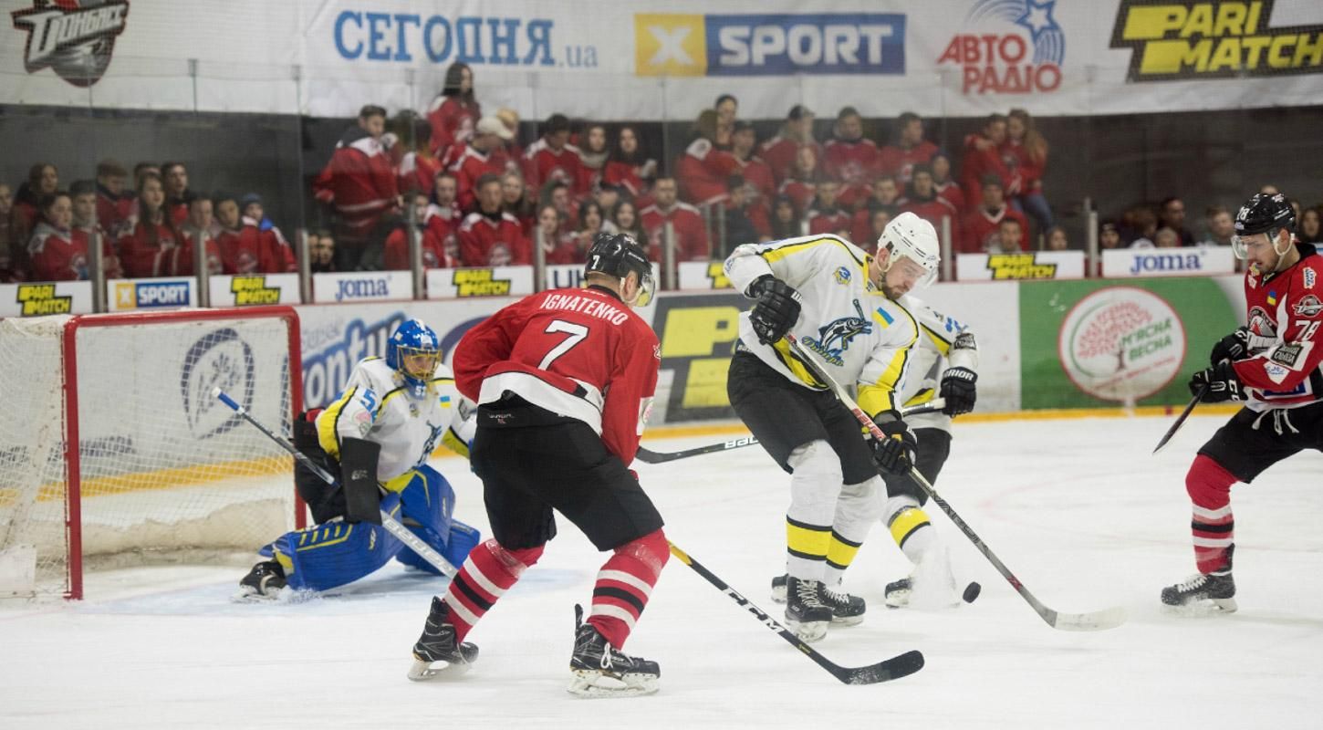"Донбасс" уверенно обыграл "Днепр" и выиграл чемпионат Украины по хоккею