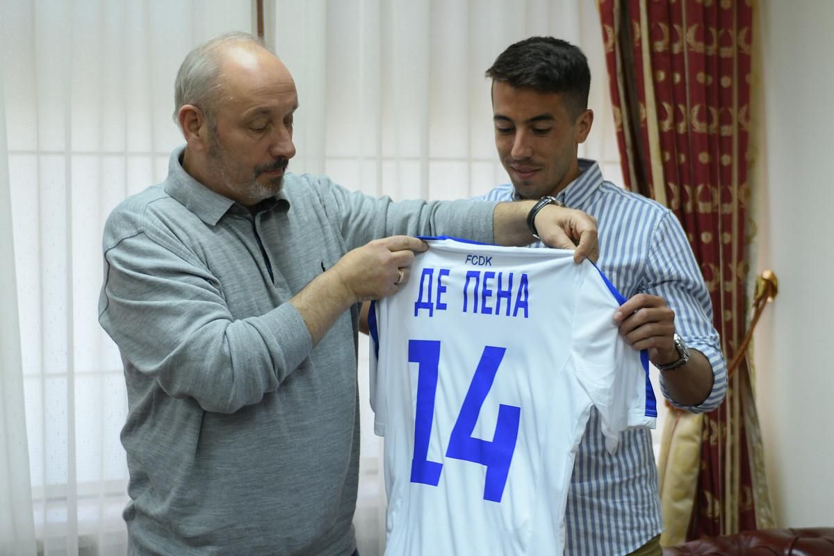 Журналіст розкрив неочікувану деталь контракту новачка "Динамо" Журналіст розкрив неочікувану деталь контракту новачка "Динамо"