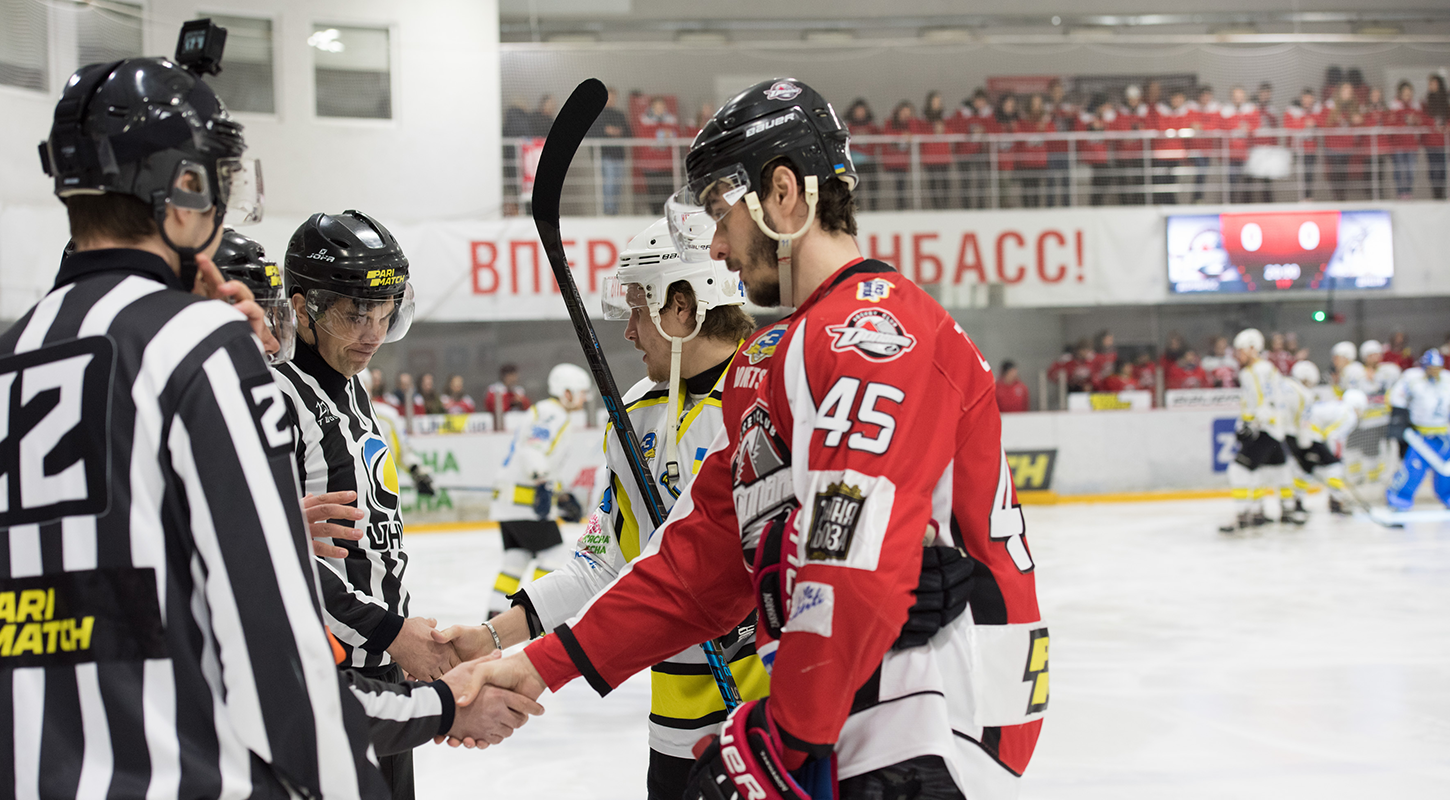 Як виглядає хокейний матч очима арбітра: унікальне відео Як виглядає хокейний матч очима арбітра: унікальне відео