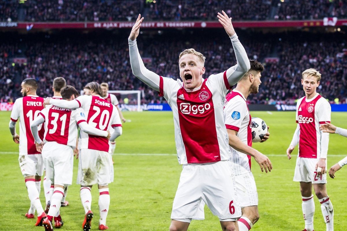 У Нідерландах перенесли тур чемпіонату через вихід "Аякса" у півфіналі Ліги чемпіонів У Нідерландах перенесли тур чемпіонату через вихід "Аякса" у півфіналі Ліги чемпіонів