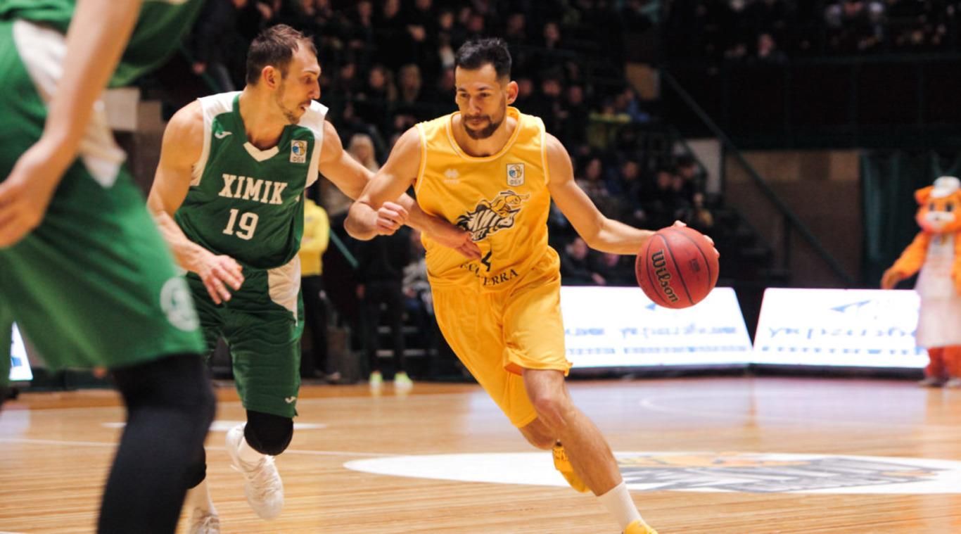 "Хімік" розгромив "Київ-Баскет" у першому матчі фінальної серії Суперліги "Хімік" розгромив "Київ-Баскет" у першому матчі фінальної серії Суперліги
