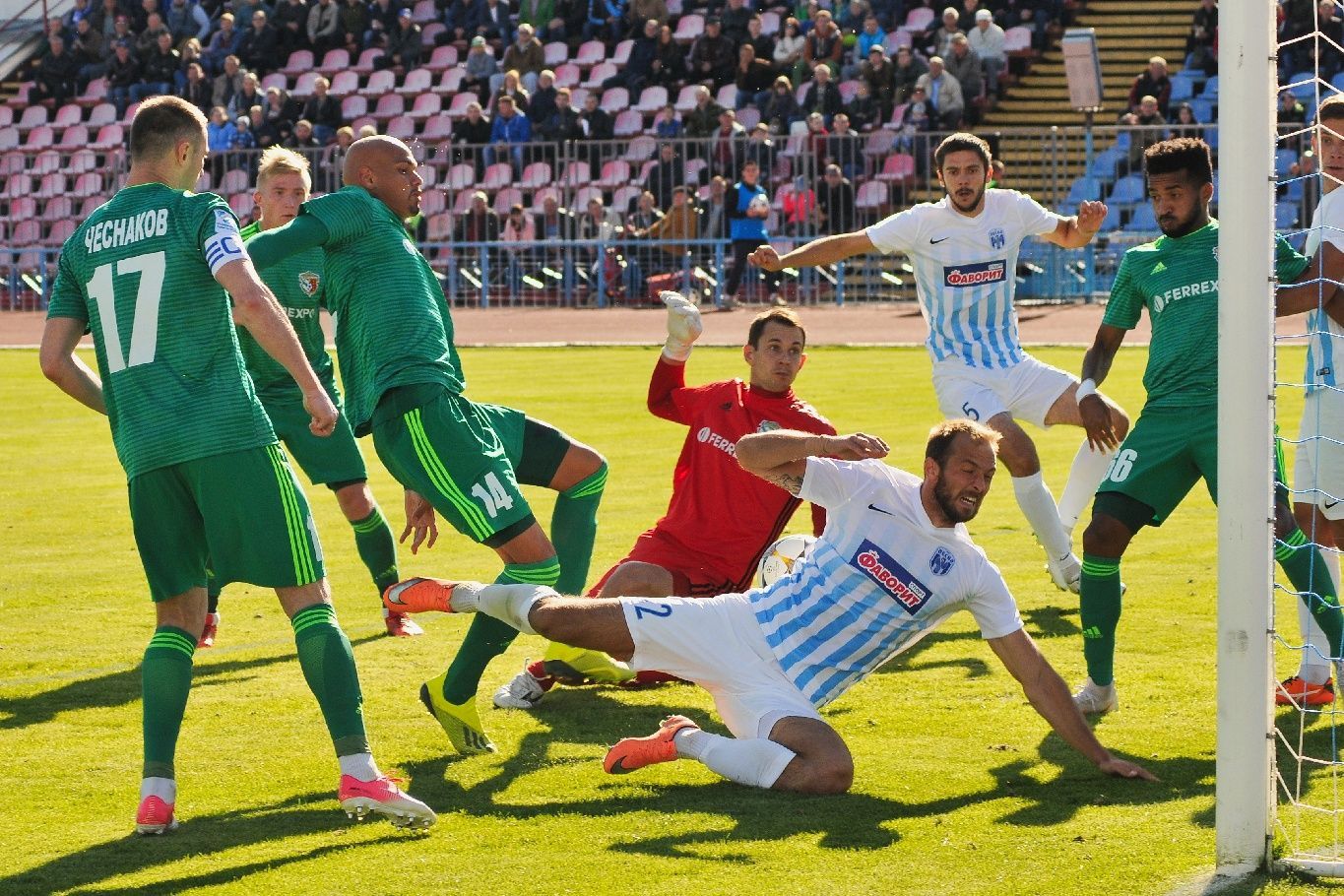 Ворскла - Десна: видео голов и обзор матча - 23 апреля 2019 - УПЛ Ворскла - Десна: видео голов и обзор матча - 23 апреля 2019 - УПЛ