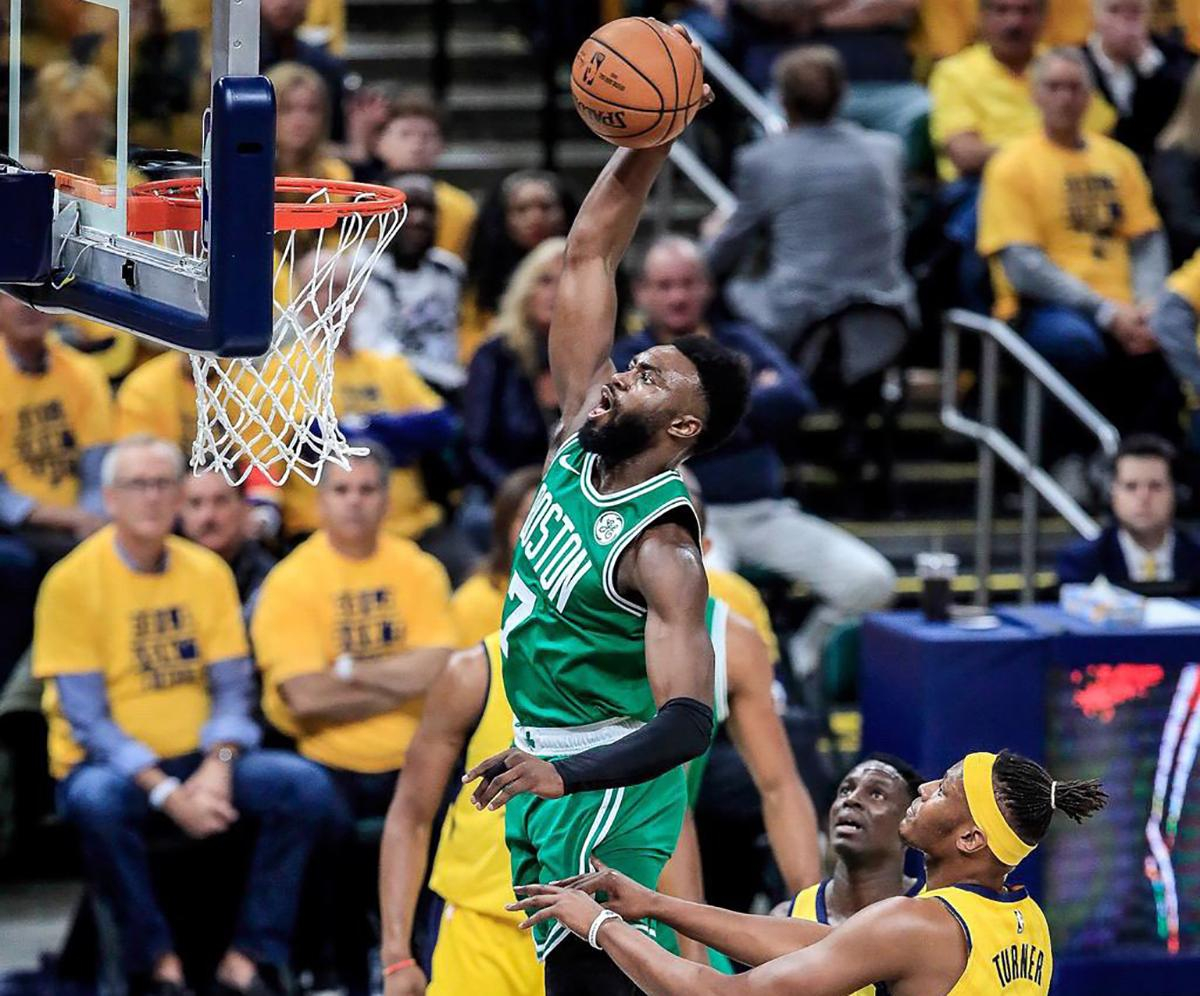 "Бостон" первым вышел в следующий раунд плей-офф НБА