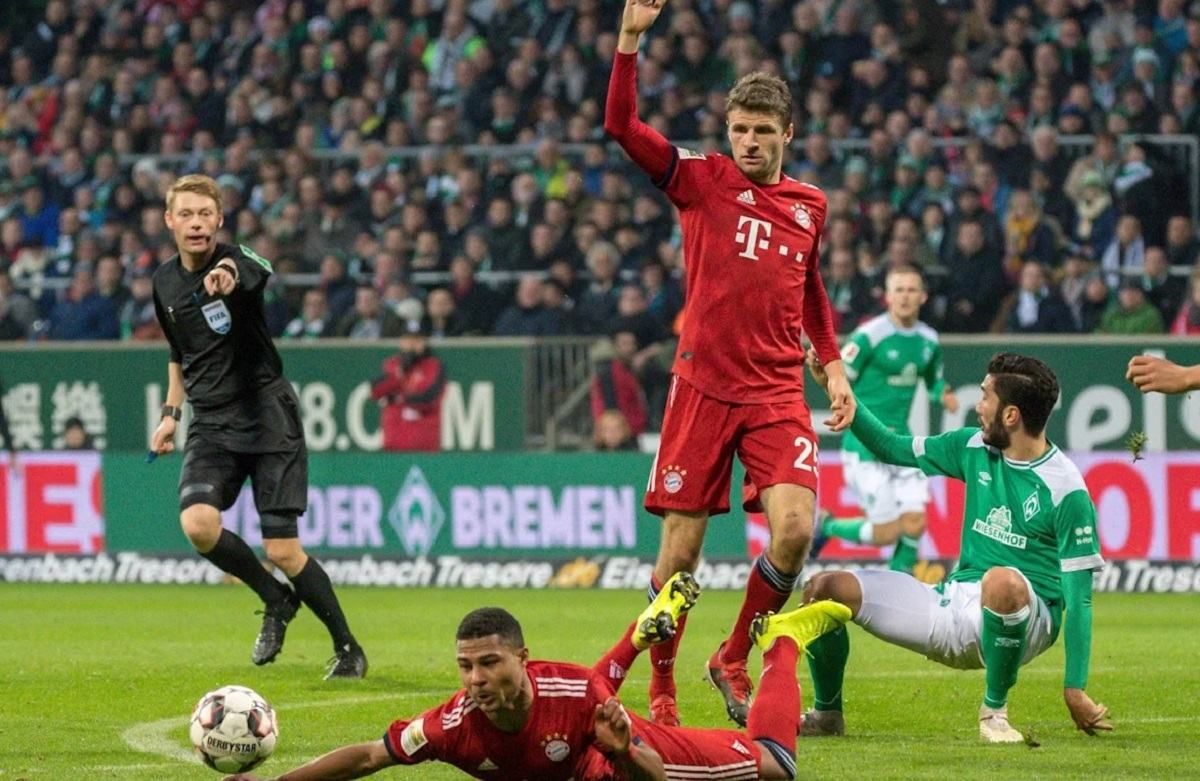 "Баварія" в 23-й раз вийшла в фінал Кубка Німеччини і оновила рекорд турніру: відео