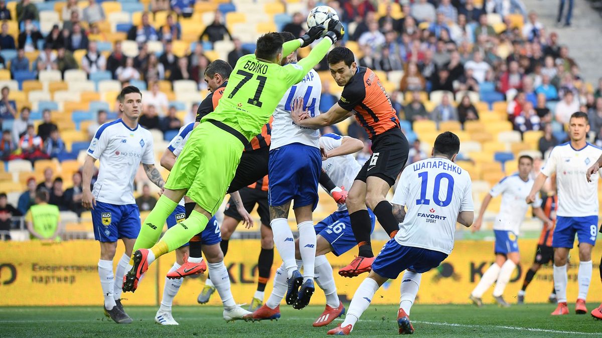 Вратарь "Динамо" Денис Бойко признан лучшим игроком 25-го тура УПЛ