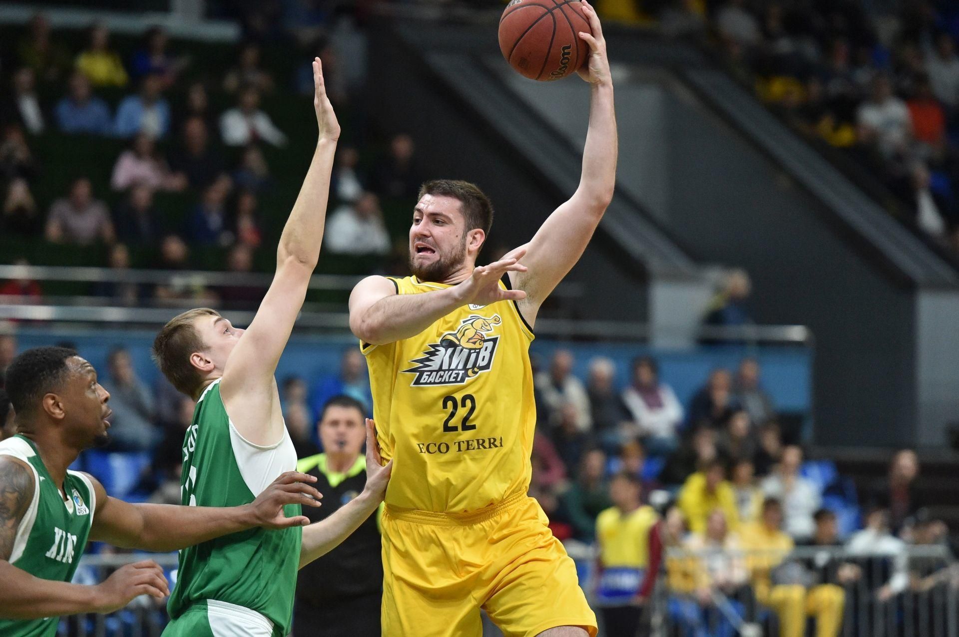 Ефектний кидок із сиреною та блискучі данки – топ-моменти фіналу Суперліги: відео Ефектний кидок із сиреною та блискучі данки – топ-моменти фіналу Суперліги: відео