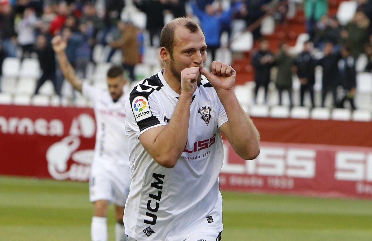 Украинский футболист подвел свою команду в матче чемпионата Испании Украинский футболист подвел свою команду в матче чемпионата Испании