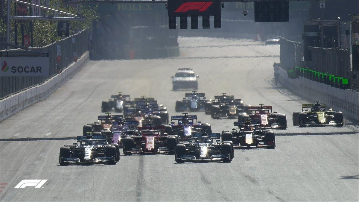 Боттас переміг на гран-прі Азербайджану, Mercedes встановили унікальне досягнення Боттас переміг на гран-прі Азербайджану, Mercedes встановили унікальне досягнення