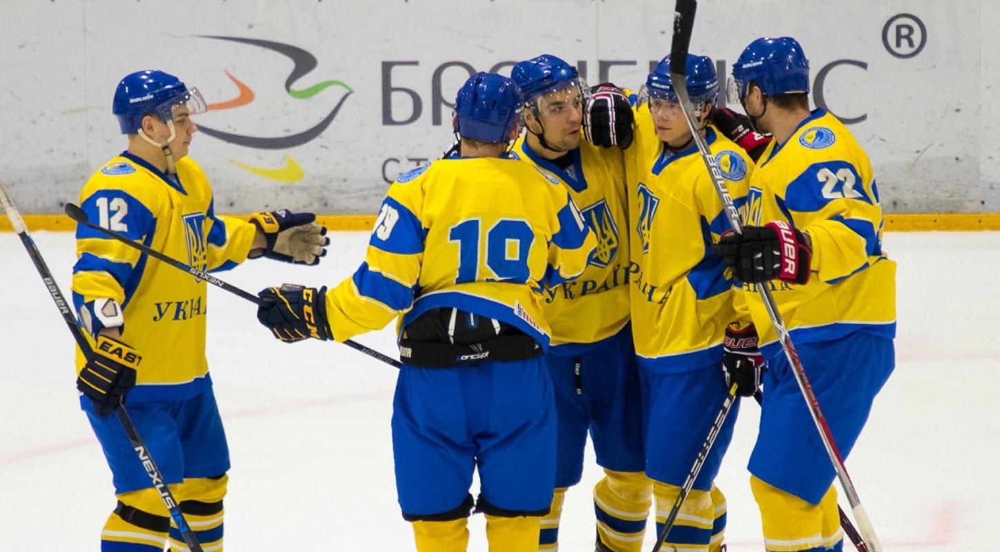 Збірна України з непристойним рахунком програла Польщі на чемпіонаті світу з хокею: відео