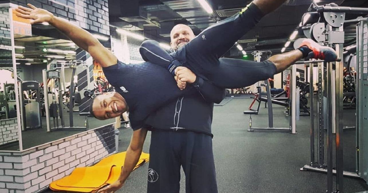 Звезды украинского спорта отправились на юмористический фестиваль, основанный Зеленским: фото