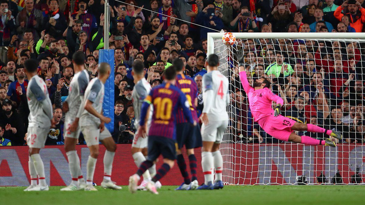 Месси забил 600 голов за "Барселону": видео Месси забил 600 голов за "Барселону": видео