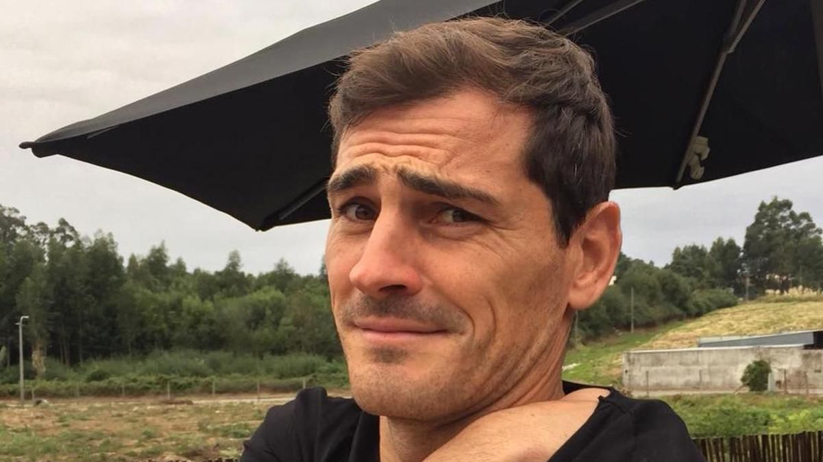 Багато людей змусили мене відчути, що я їм потрібен, – Ікера Касільяса виписали з лікарні Багато людей змусили мене відчути, що я їм потрібен, – Ікера Касільяса виписали з лікарні