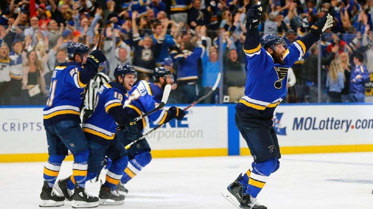 Після неймовірної розв'язки визначився передостанній півфіналіст плей-оф НХЛ: відео Після неймовірної розв'язки визначився передостанній півфіналіст плей-оф НХЛ: відео