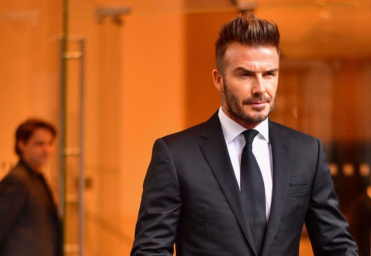 Дэвида Бекхэма лишили водительских прав и оштрафовали Дэвида Бекхэма лишили водительских прав и оштрафовали