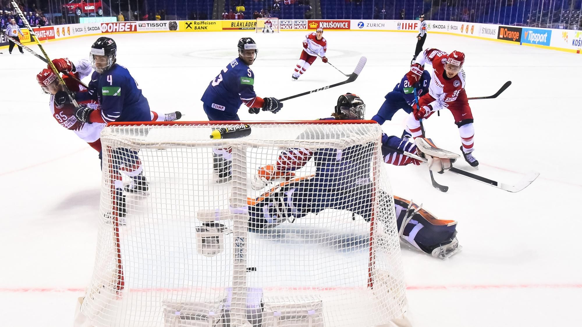 Данія розгромила Велику Британію на ЧС світу з хокею, закинувши 9 шайб: відео Данія розгромила Велику Британію на ЧС світу з хокею, закинувши 9 шайб: відео
