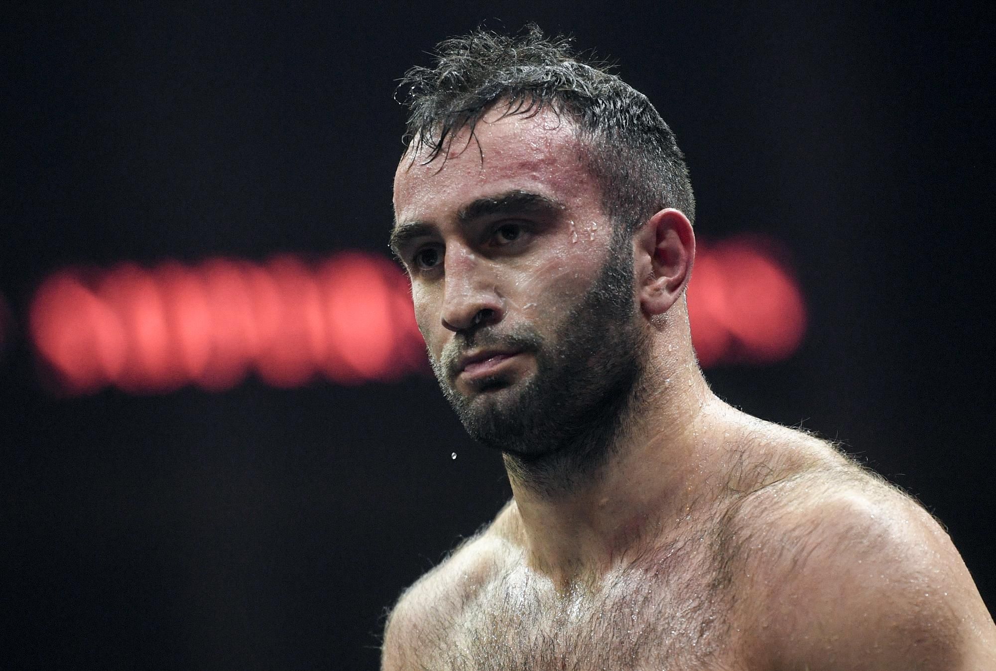 Росіянин Гассієв дізнався дату першого бою після поразки від Усика Росіянин Гассієв дізнався дату першого бою після поразки від Усика