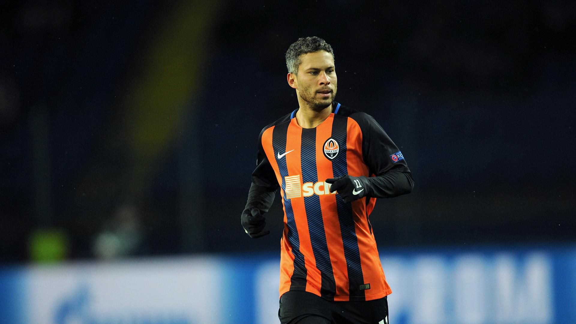 Лидер "Шахтера" может вернуться до матча против "Динамо" Лидер "Шахтера" может вернуться до матча против "Динамо"