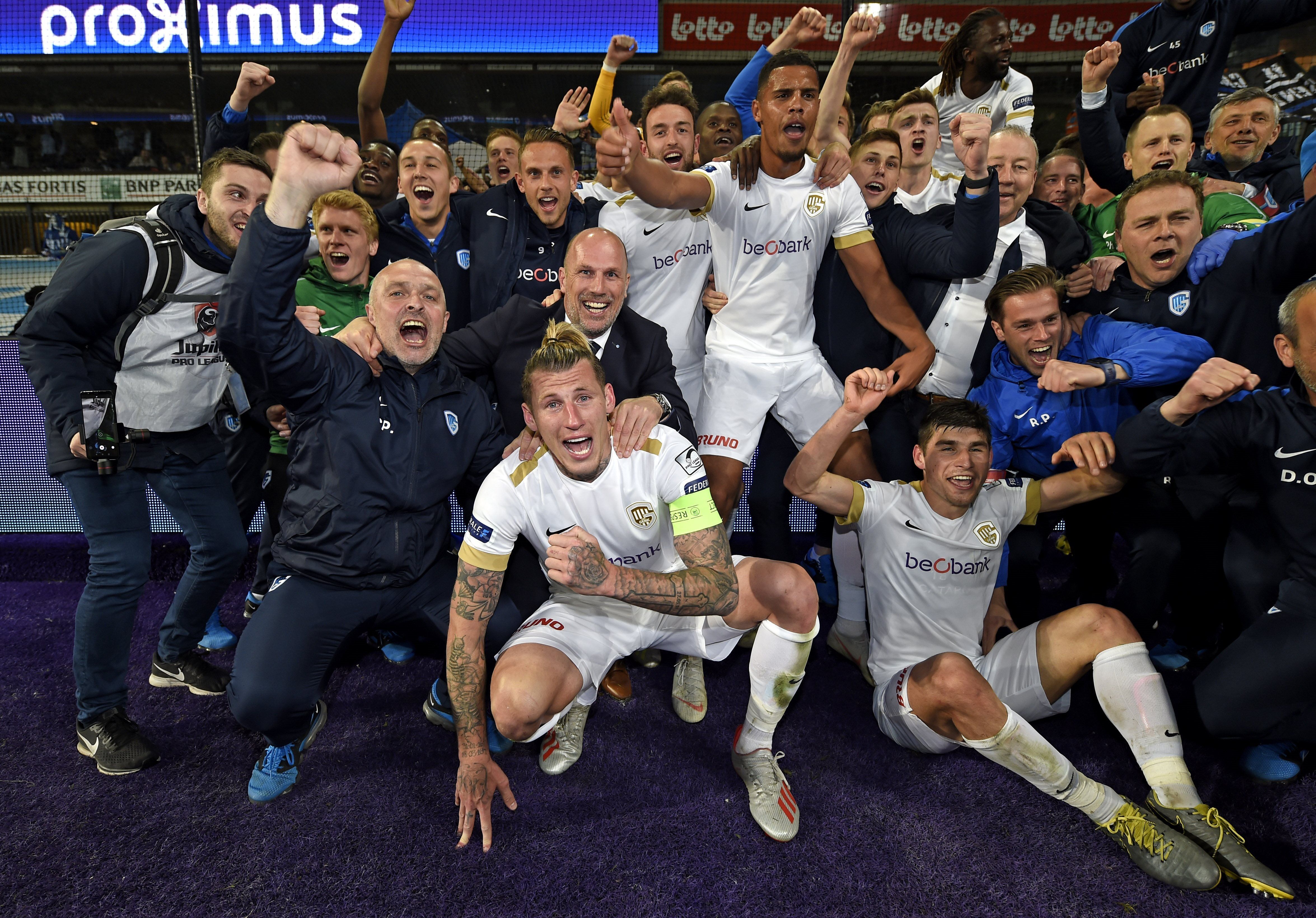 Руслан Малиновский стал чемпионом Бельгии вместе с "Генком": фото Руслан Малиновский стал чемпионом Бельгии вместе с "Генком": фото