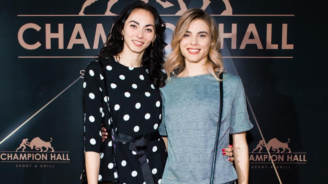 Українські легкоатлетки-красуні знімають спільні тренування: потішні відео Українські легкоатлетки-красуні знімають спільні тренування: потішні відео