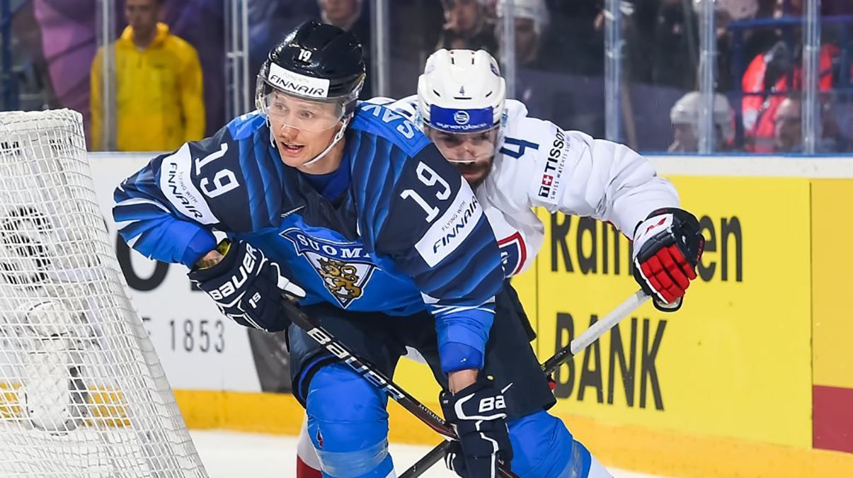 Финляндия и Россия без проблем победили на чемпионате мира по хоккею: видео Финляндия и Россия без проблем победили на чемпионате мира по хоккею: видео