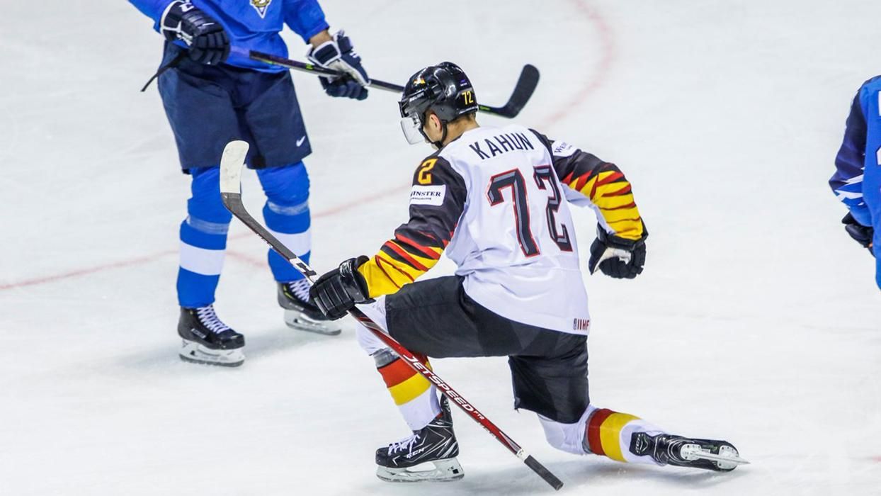 Германия сенсационно победила финнов на ЧМ с хоккея, чехи дожали Швейцарию: видео