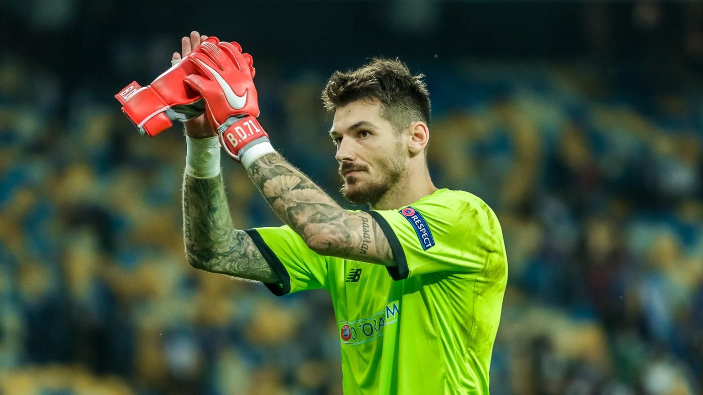 Сборная Украины потеряла вратаря перед матчами против Сербии и Люксембурга Сборная Украины потеряла вратаря перед матчами против Сербии и Люксембурга