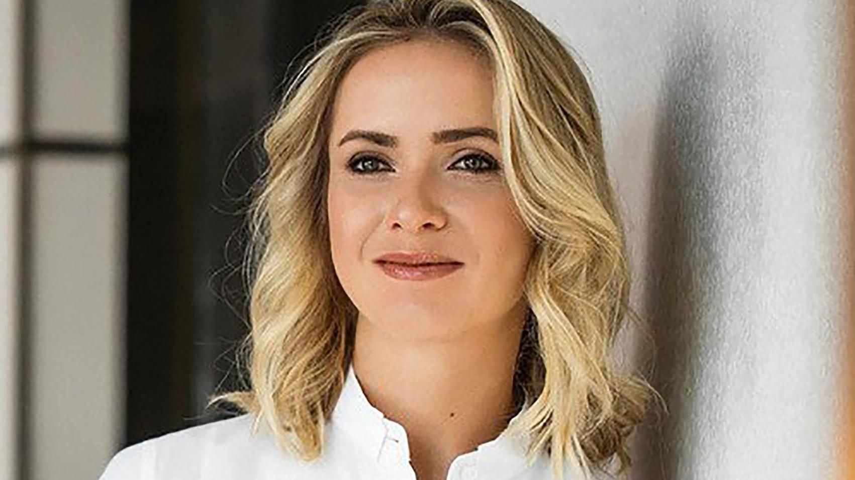 Світоліна засвітила фото у прозорому вбранні Світоліна засвітила фото у прозорому вбранні