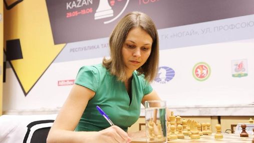 Мария Музычук сыграла второй матч вничью на турнире в России, Анна – проиграла